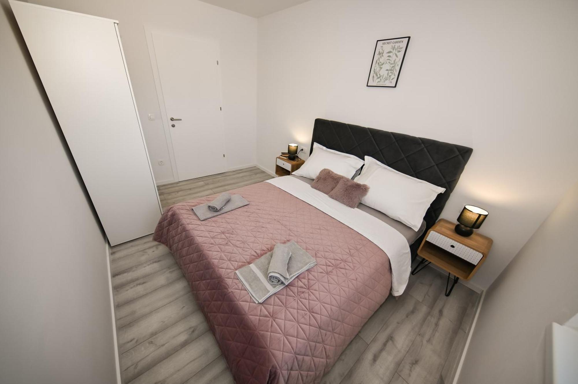 Veliki Apartman Petra Posedarje Chambre photo